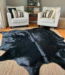 Versatile Decor: Cowhide Rugs and Pillows for Every Style post thumbnail image